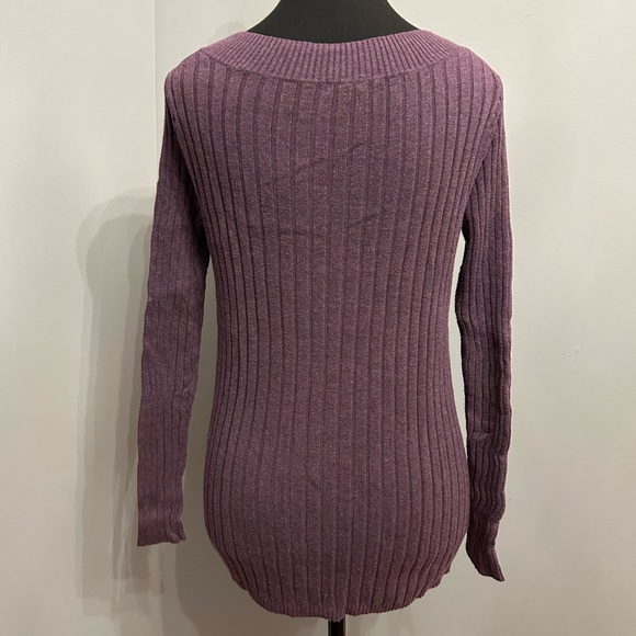 EDDIE BAUER Purple Long Sleeve Sweater, size L - Picture 2 of 4